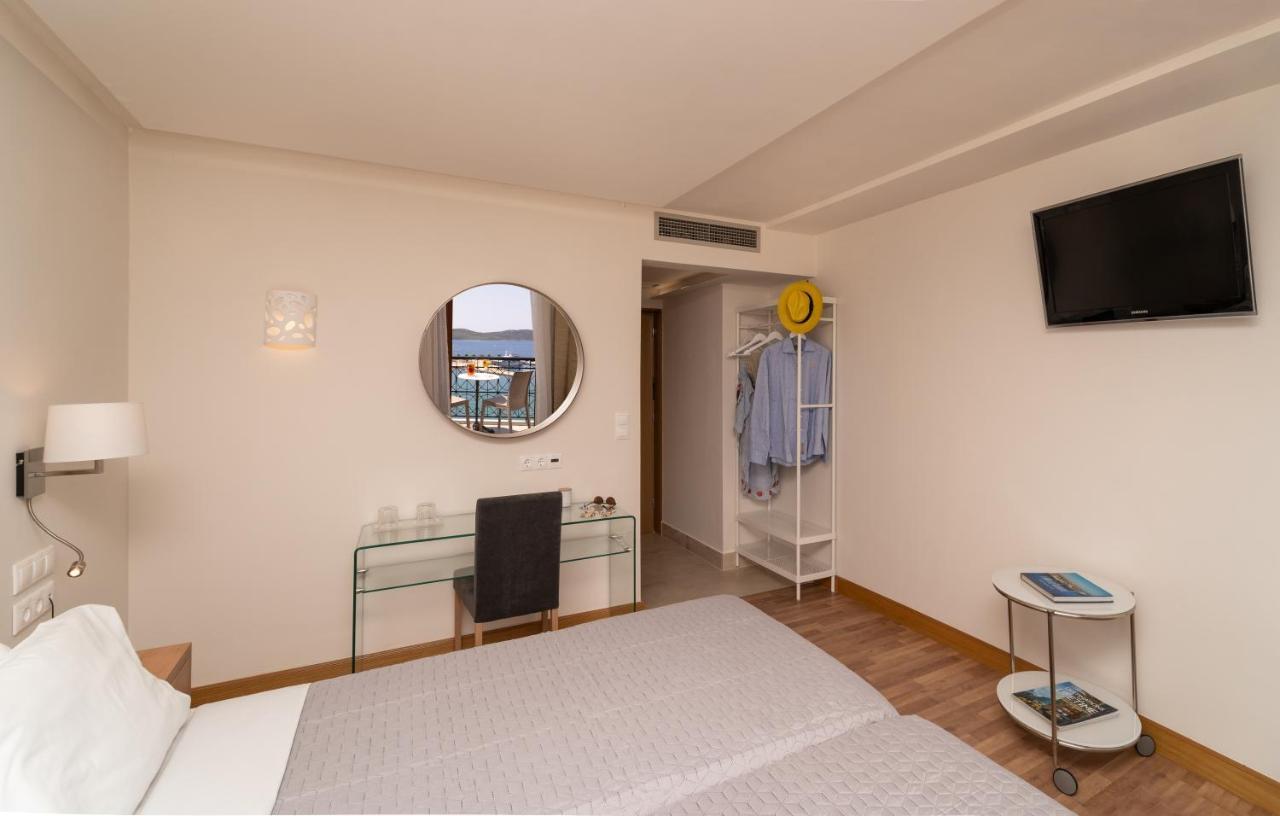 Karalis City Hotel Pylos Exteriér fotografie